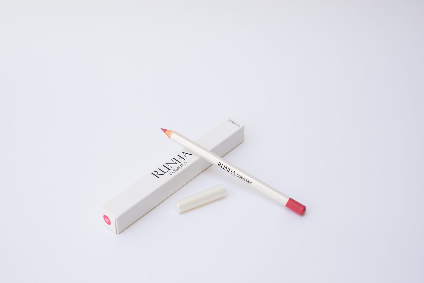 SLIM MATTE LIP LINER